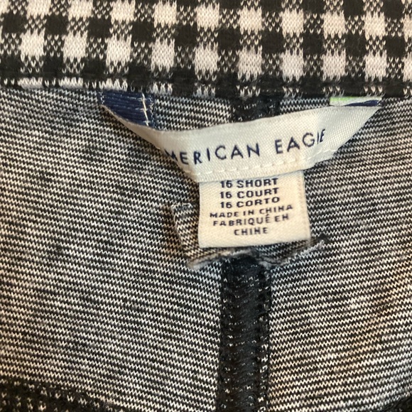 American Eagle Super High-Waisted Skinny Kick Crop Pants - 16 Short - Picture 8 of 8